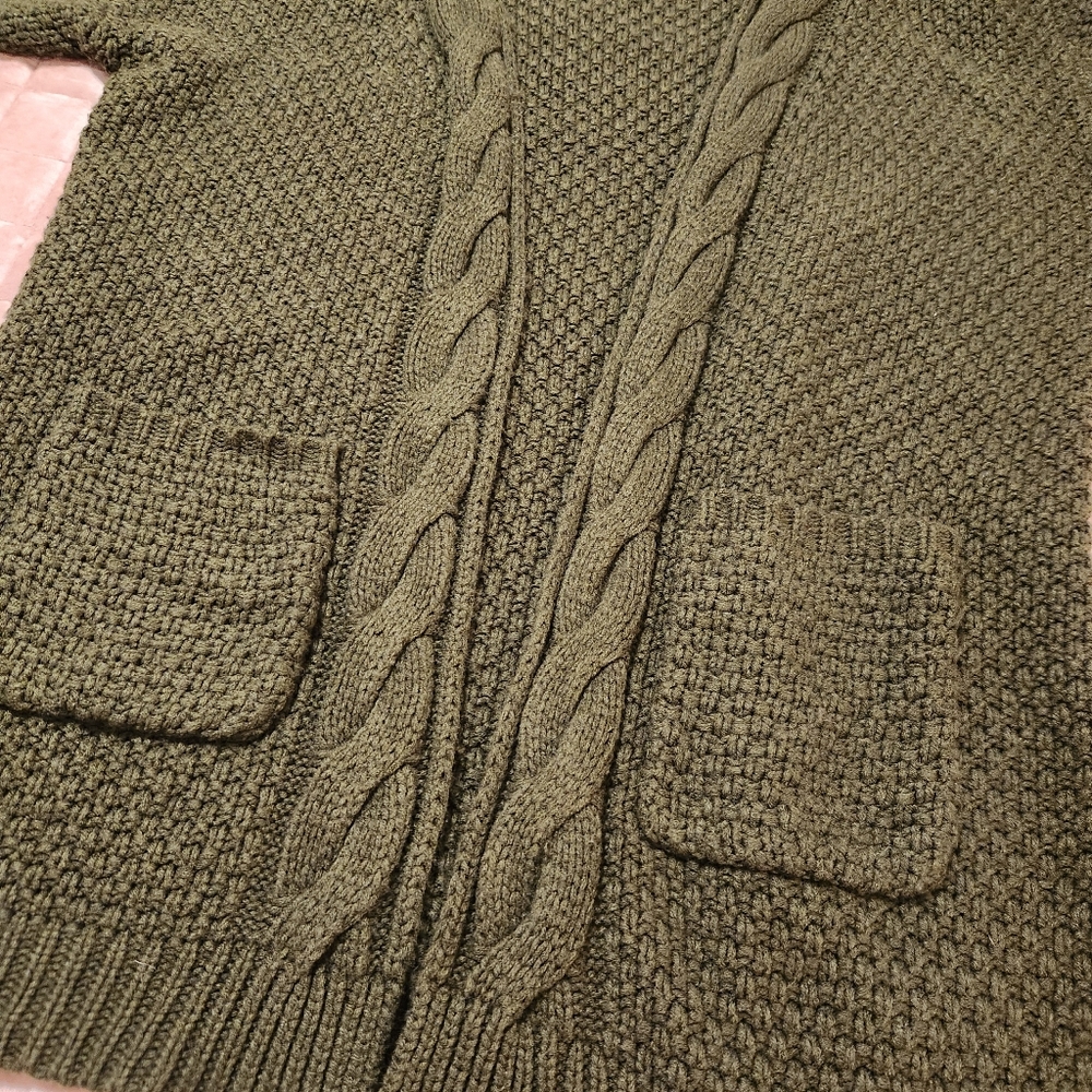 Grecerelle Women's Green Sweater XL